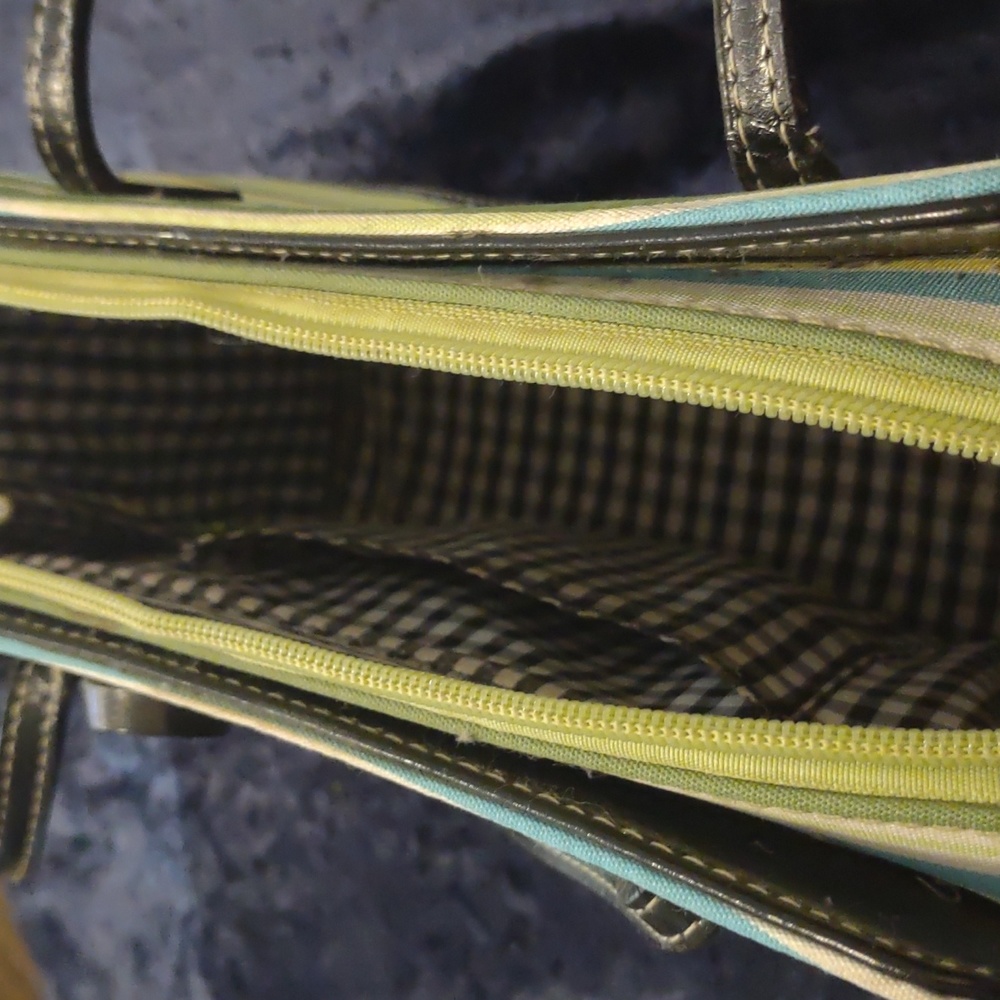 Kate Spade Purse - Picture 4 of 4